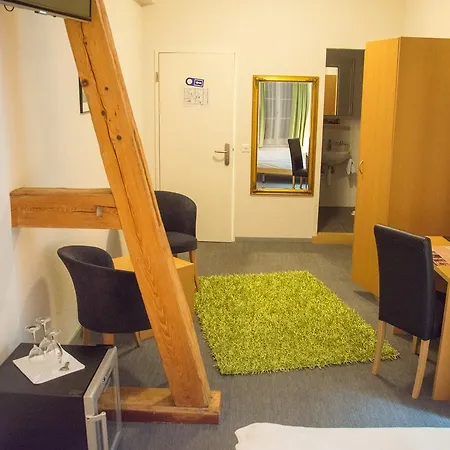 Gasthof Tiefenau Han/Misafirhane